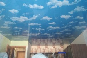  Натяжной потолок "Облака" 
